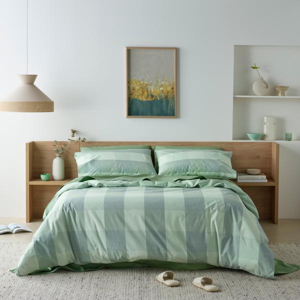 SD QUILT COVER SET SAGE CHECK WATERPROOF QUEEN   